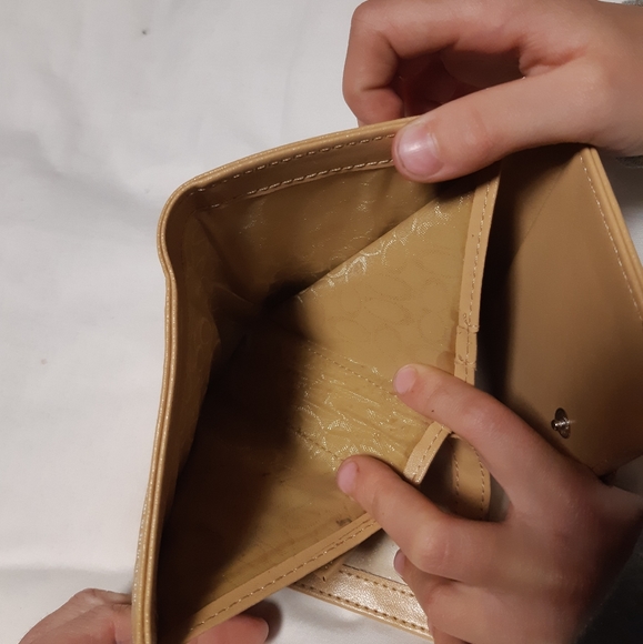 Coach Wallet - Picture 4 of 7